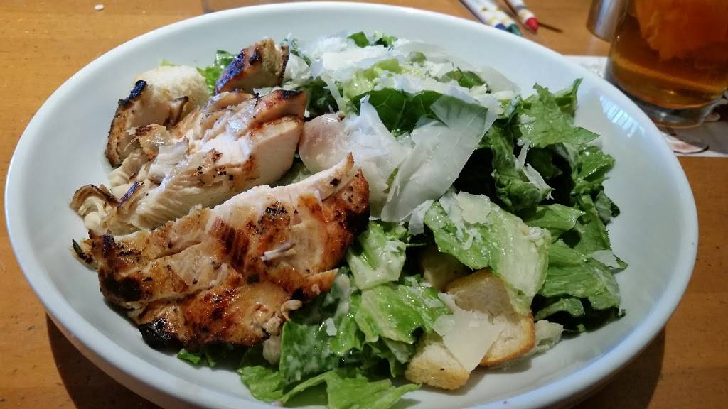 California Pizza Kitchen | restaurant | Town Center, 2015 Birch Rd Ste. 725, Chula Vista, CA 91915, USA | 6195914630 OR +1 619-591-4630