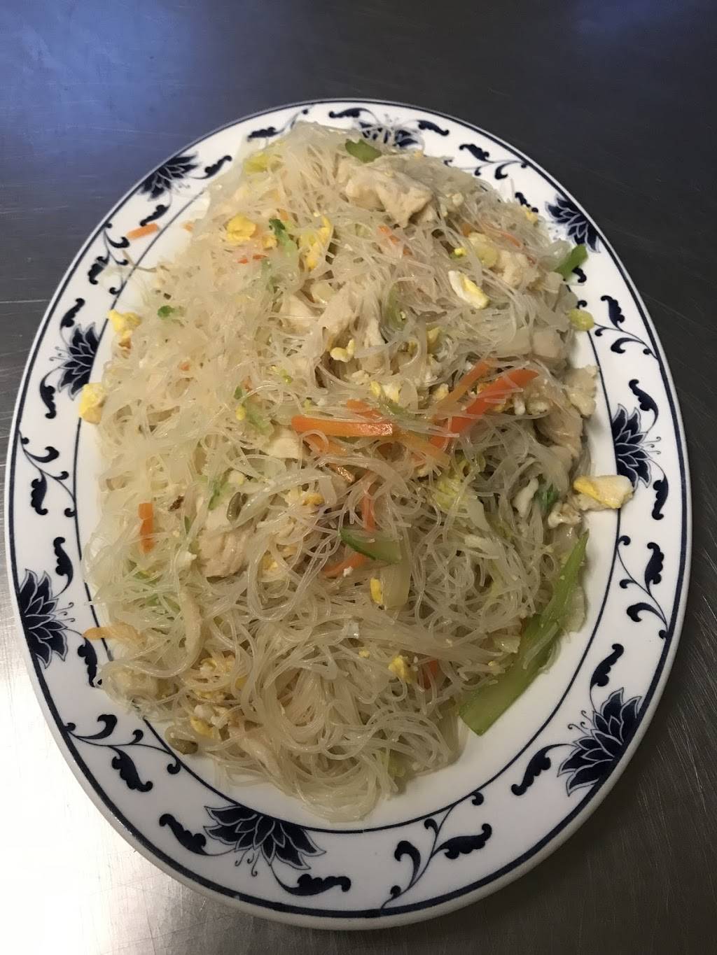 Lucky Dragon | restaurant | 48 Main St, Ashland, NH 03217, United States | 6039682289 OR +1 603-968-2289