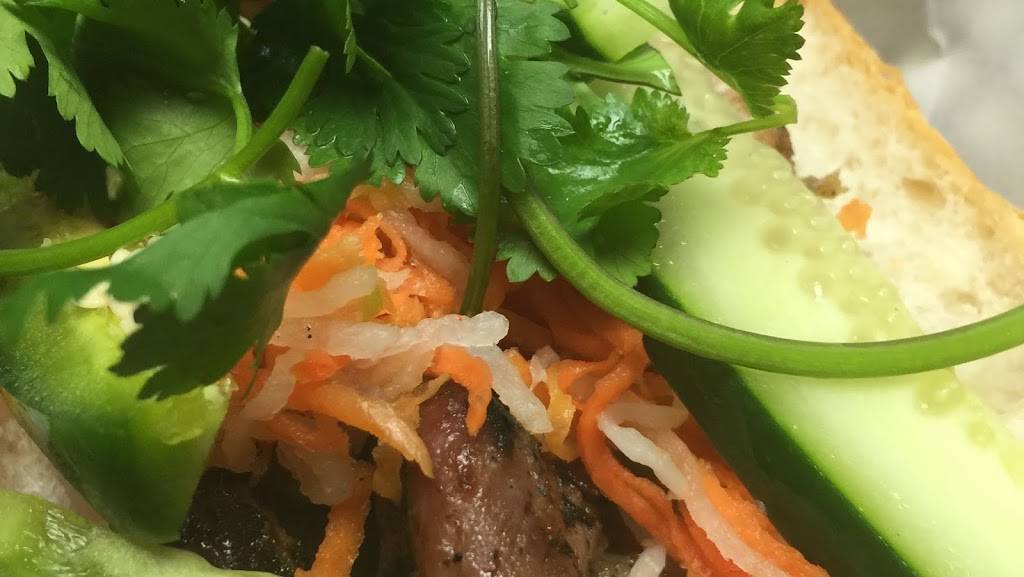 Hughies | restaurant | 1802 W 18th St, Houston, TX 77008, USA | 7138691830 OR +1 713-869-1830