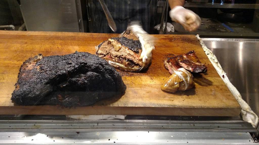 Babb Brothers BBQ & Blues | restaurant | 3015 Gulden Ln #105, Dallas, TX 75212, USA | 2147452224 OR +1 214-745-2224