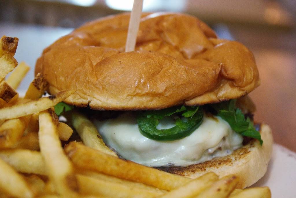 American Kitchen | restaurant | 71 Lafayette Cir, Lafayette, CA 94549, USA | 9253850352 OR +1 925-385-0352