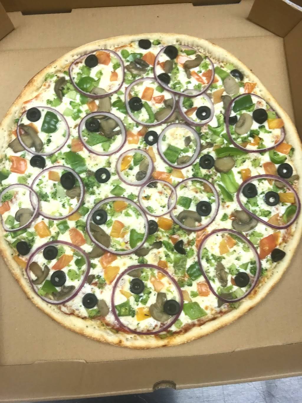 New Yorker Pizzeria & Pasta | restaurant | 328 Central Ave, Albany, NY 12206, USA | 5184650101 OR +1 518-465-0101