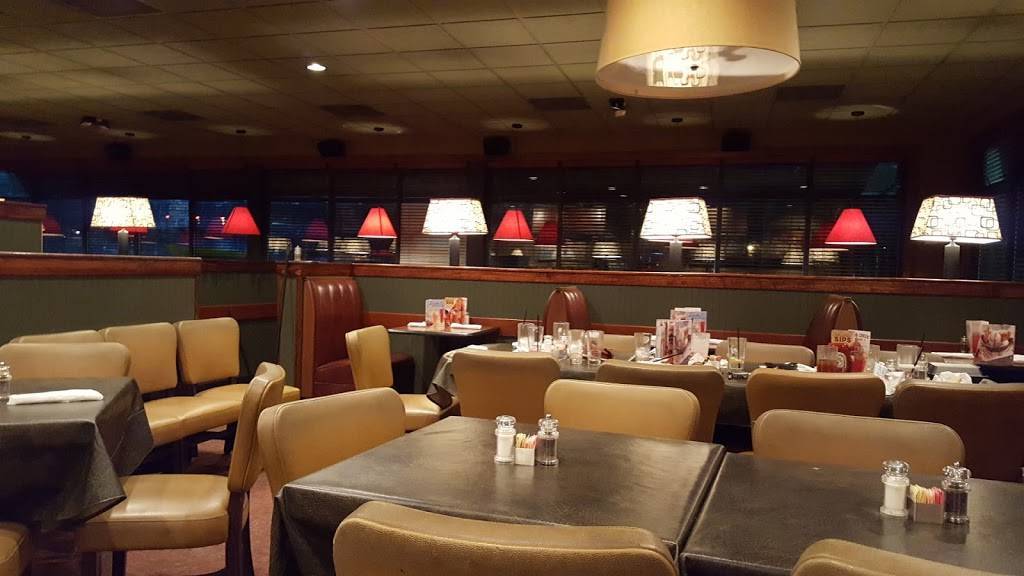 Ruby Tuesday | restaurant | 6749 Fox Centre Pkwy, Gloucester, VA 23061, USA | 8046944955 OR +1 804-694-4955