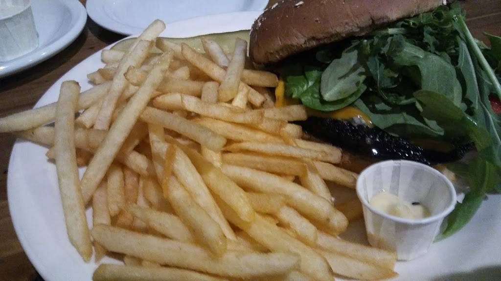 Monas Bar & Grill | restaurant | 4635 Clayton Rd, Concord, CA 94521, USA | 9253325438 OR +1 925-332-5438