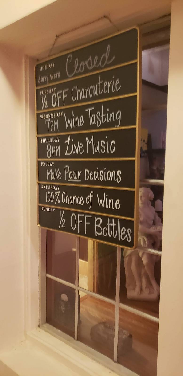 A Taste For Wine | restaurant | 241 Central Ave, St. Petersburg, FL 33701, USA | 7278951623 OR +1 727-895-1623