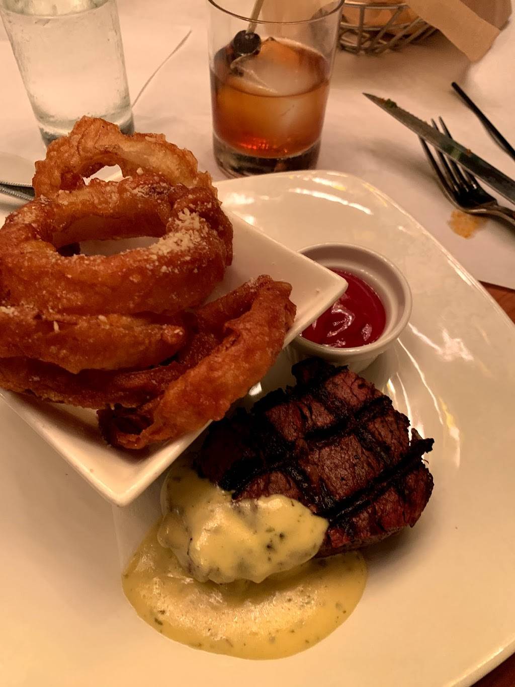 801 Grill | restaurant | 10387 Pacific St, Omaha, NE 68114, USA | 4025023864 OR +1 402-502-3864