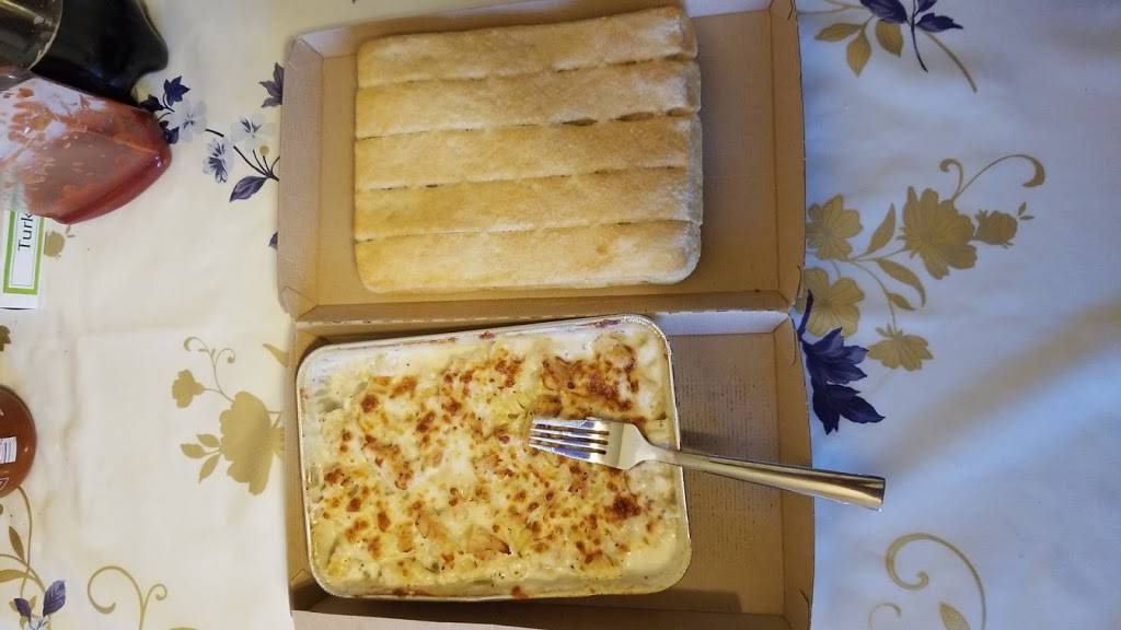 Pizza Hut | restaurant | 366 N Harbor Blvd, La Habra, CA 90631, USA | 5626911394 OR +1 562-691-1394