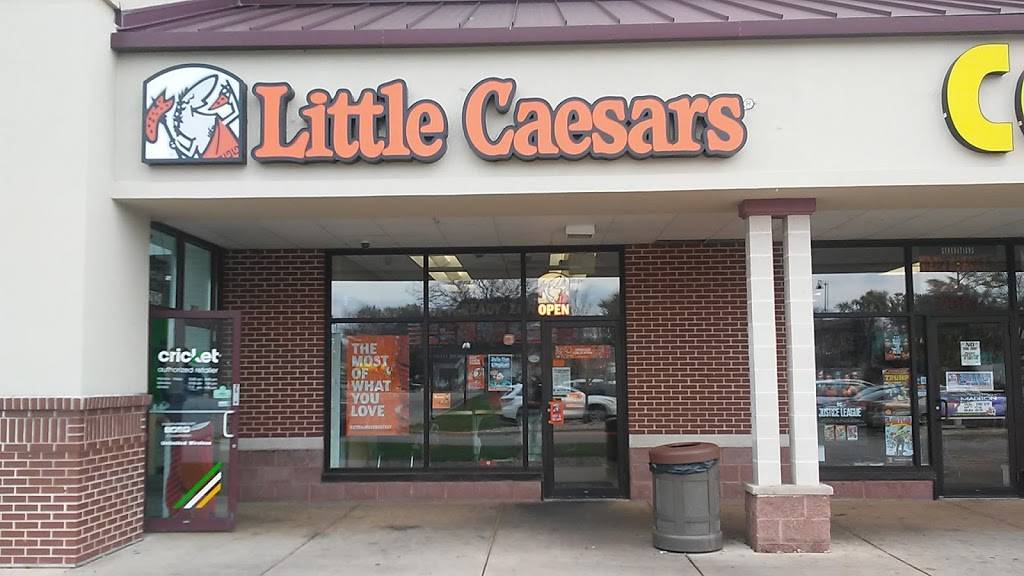 Little Caesars Pizza | meal takeaway | 2833 E Washington Ave, Madison, WI 53704, USA | 6082408800 OR +1 608-240-8800