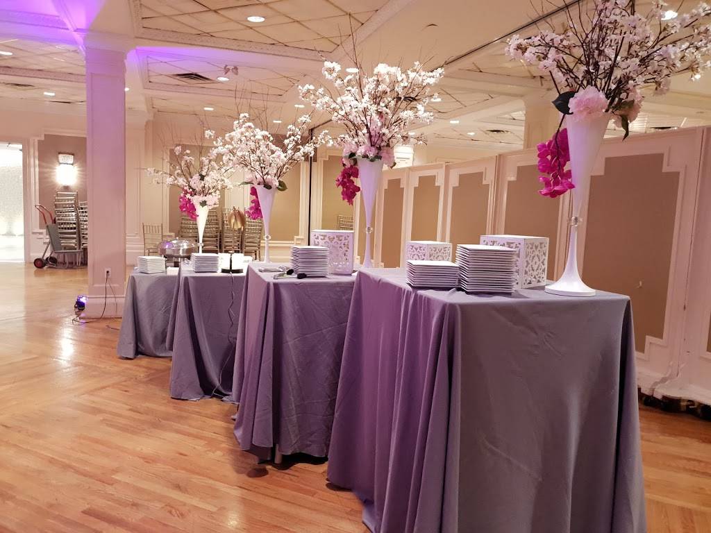 Hadar Geulah | restaurant | 5914 18th Ave, Brooklyn, NY 11204, USA | 7182362277 OR +1 718-236-2277