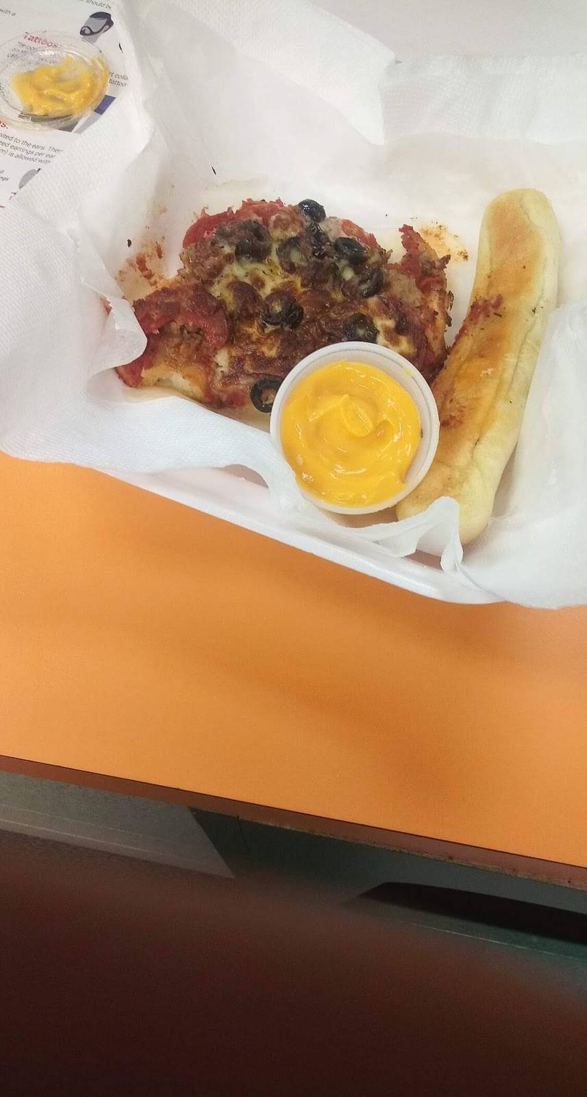 Garcias Pizza in a Pan | restaurant | 701 W Eldorado St, Decatur, IL 62523, USA | 2174241800 OR +1 217-424-1800