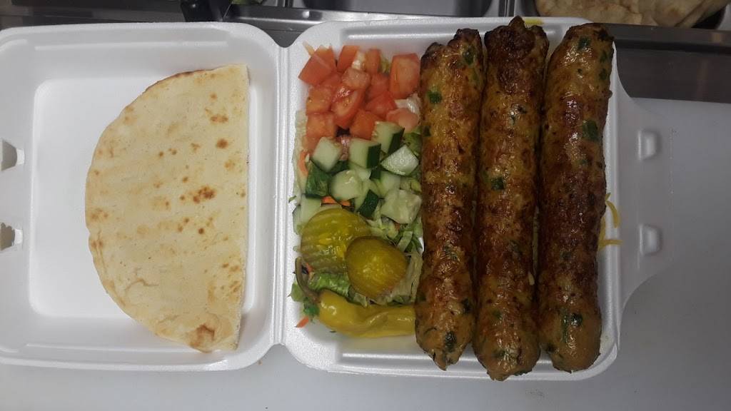 Halal Bites | restaurant | 6391 Oxford Ave, Philadelphia, PA 19111, USA | 2154371096 OR +1 215-437-1096