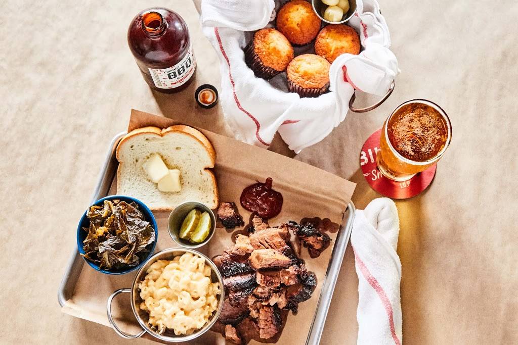 Billy Gs Smokehouse & Salty Goat Bar | restaurant | 5802 Palm Blvd, Isle of Palms, SC 29451, USA | 8438867300 OR +1 843-886-7300