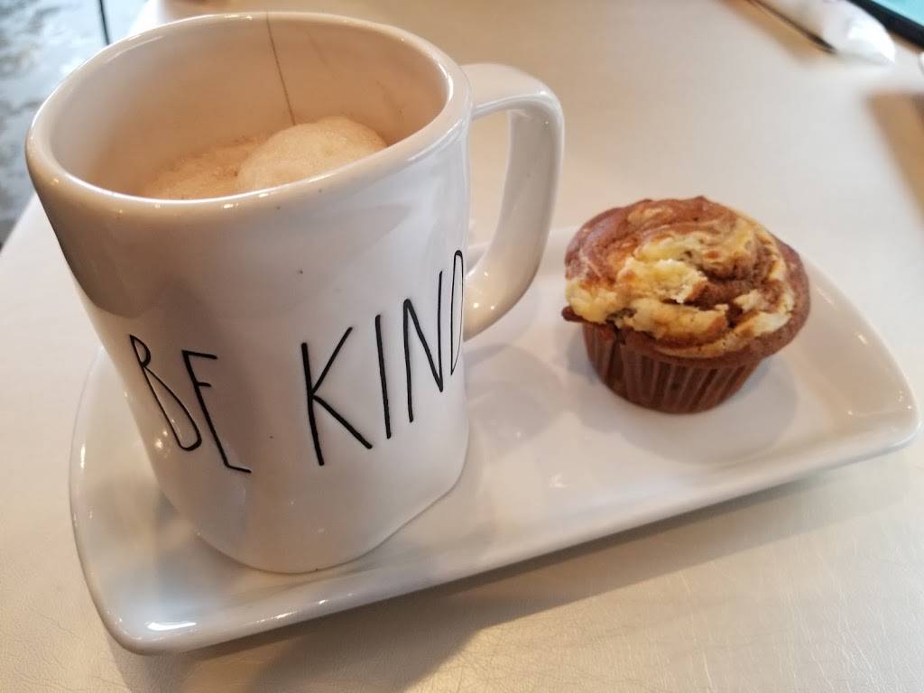 TeaPotBrew Bakery | bakery | 1802 S Wabash Ave, Chicago, IL 60616, USA | 3129666001 OR +1 312-966-6001