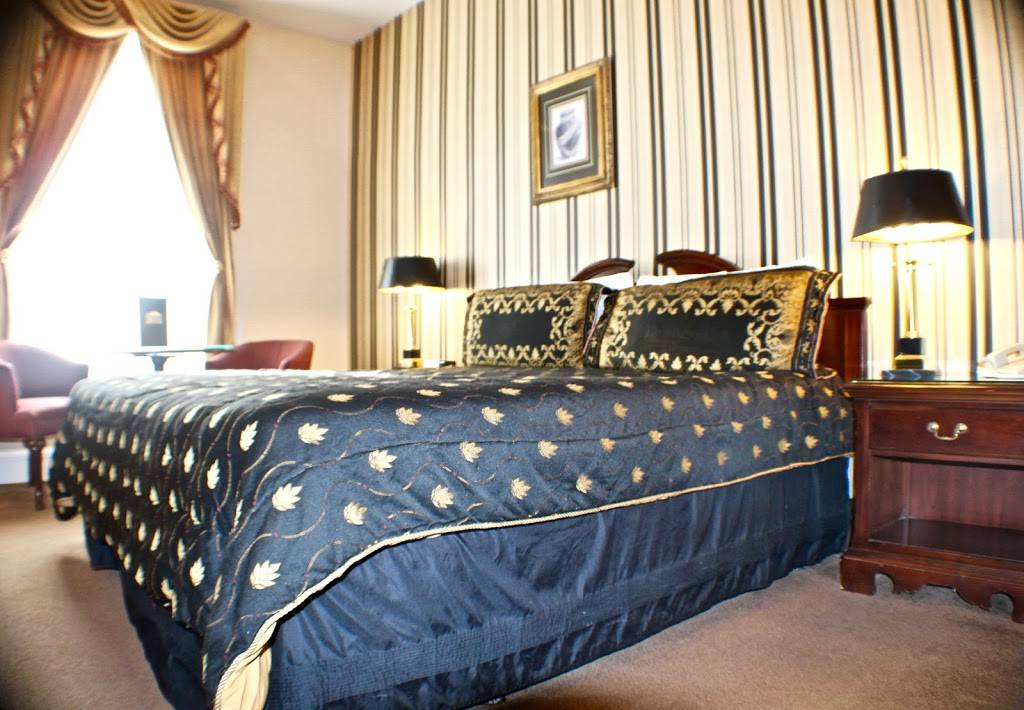 The Stockade Inn | restaurant | 1 N Church St, Schenectady, NY 12305, USA | 5183463400 OR +1 518-346-3400