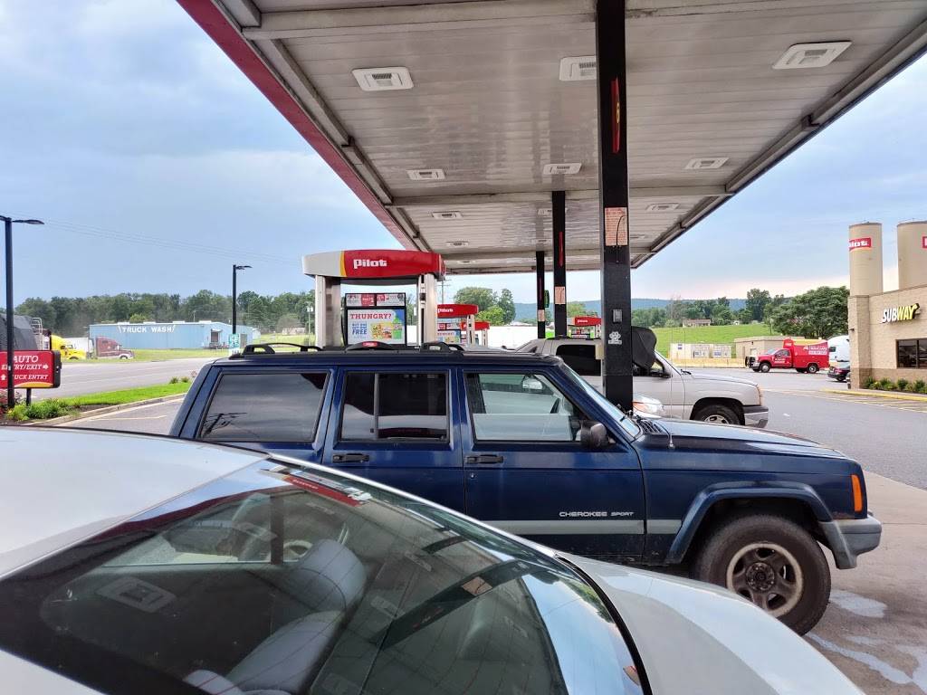 Pilot Travel Center | restaurant | 1014 Mt Olive Rd, Toms Brook, VA 22660, USA | 5404363121 OR +1 540-436-3121