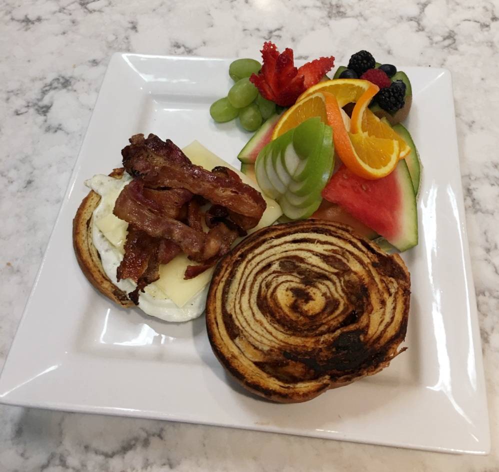 RESTAURANT GRAND HERON | restaurant | Boulevard du Grand Héron, Saint-Jérôme, QC J5L 1G7, Canada | 4505926999 OR +1 450-592-6999