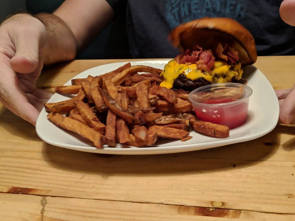 Table 20 | restaurant | 20 N Wall St, Cartersville, GA 30120, USA | 4703154851 OR +1 470-315-4851