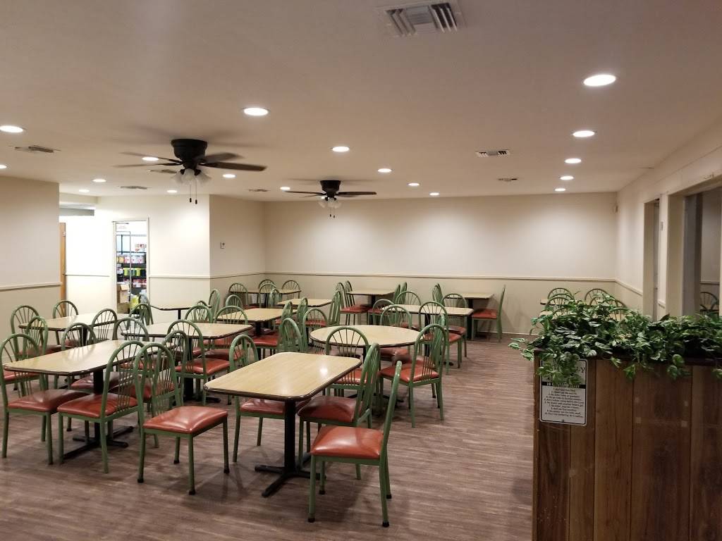 Martis Family Dining | restaurant | 16200 San Carlos Blvd A, Fort Myers, FL 33908, USA | 2394667444 OR +1 239-466-7444