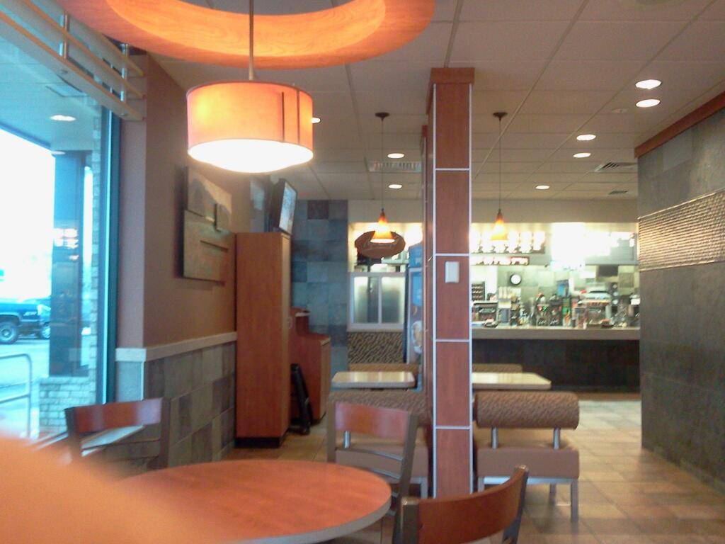 McDonalds | cafe | 50656 Radcliff St, Osseo, WI 54758, USA | 7155973995 OR +1 715-597-3995