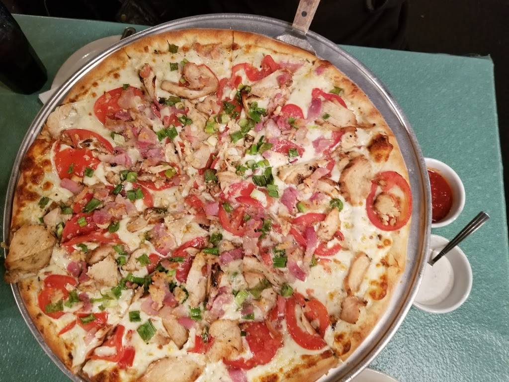 Pasquales Pizzeria | restaurant | 700 Irving St, San Francisco, CA 94122, USA | 4156612140 OR +1 415-661-2140