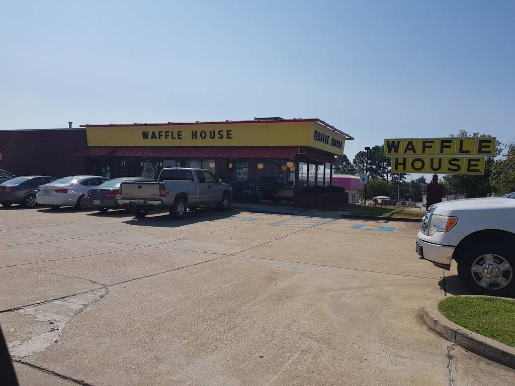 Waffle House | meal takeaway | 3994 N Gloster St, Tupelo, MS 38804, USA | 6628446777 OR +1 662-844-6777