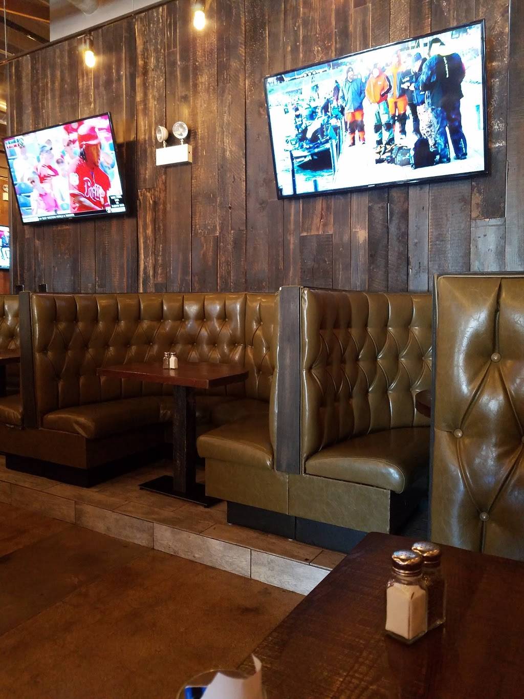 Bulldog Ale House | restaurant | 6606 N Sheridan Rd, Chicago, IL 60626, USA | 7732749331 OR +1 773-274-9331