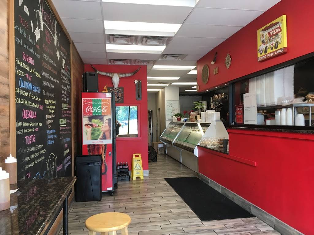 Panchos Tacos & Meat Shop | restaurant | 47752 W Pontiac Trail, Wixom, MI 48393, USA | 2489567828 OR +1 248-956-7828