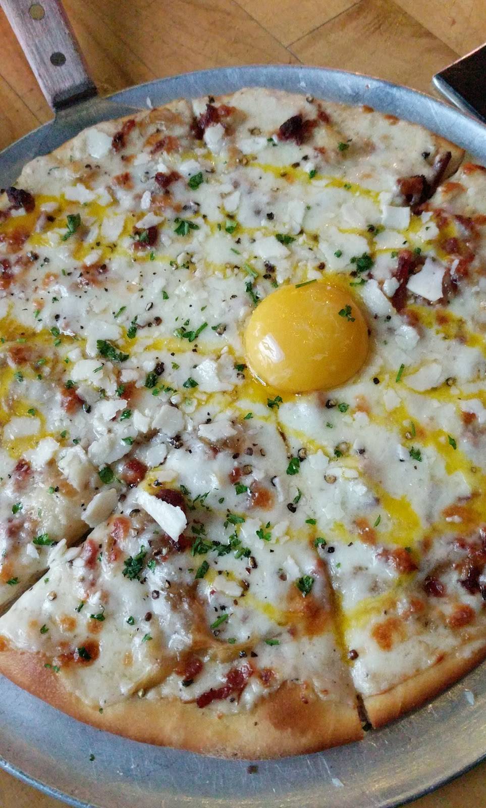 The Warehouse Bar & Pizzeria Chicago | meal delivery | 1419 W Fullerton Ave, Chicago, IL 60614, USA | 7736616454 OR +1 773-661-6454