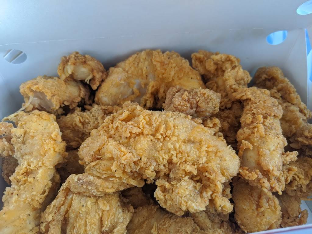 Krispy Krunchy Chicken | restaurant | 3303 San Felipe Rd, San Jose, CA 95121, USA | 4082382590 OR +1 408-238-2590