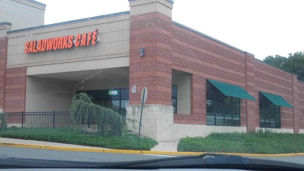 Saladworks | restaurant | 1321 S Fairview St, Delran, NJ 08075, USA | 8562555040 OR +1 856-255-5040