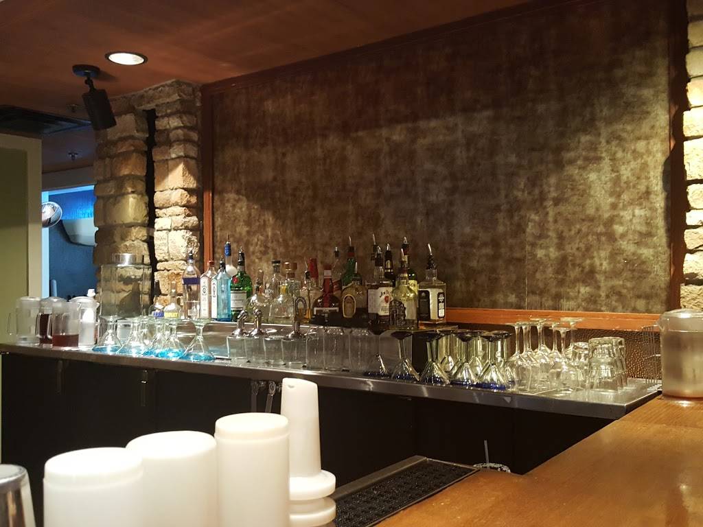 Chilis Grill & Bar | meal takeaway | 1570 Dogwood Dr SE, Conyers, GA 30013, USA | 7706021301 OR +1 770-602-1301