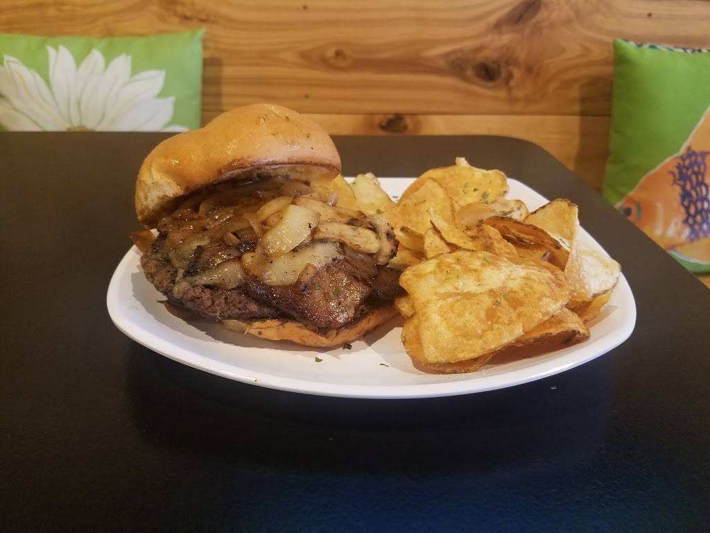 Brick Lot Pub & Grill | restaurant | 253 N 3rd Ave, Sturgeon Bay, WI 54235, USA | 9207439339 OR +1 920-743-9339