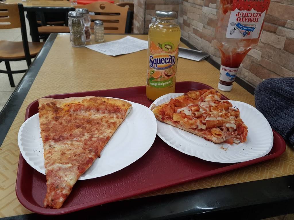 Bennys Famous Pizza | restaurant | 4514 13th Ave, Brooklyn, NY 11219, USA | 7184382369 OR +1 718-438-2369