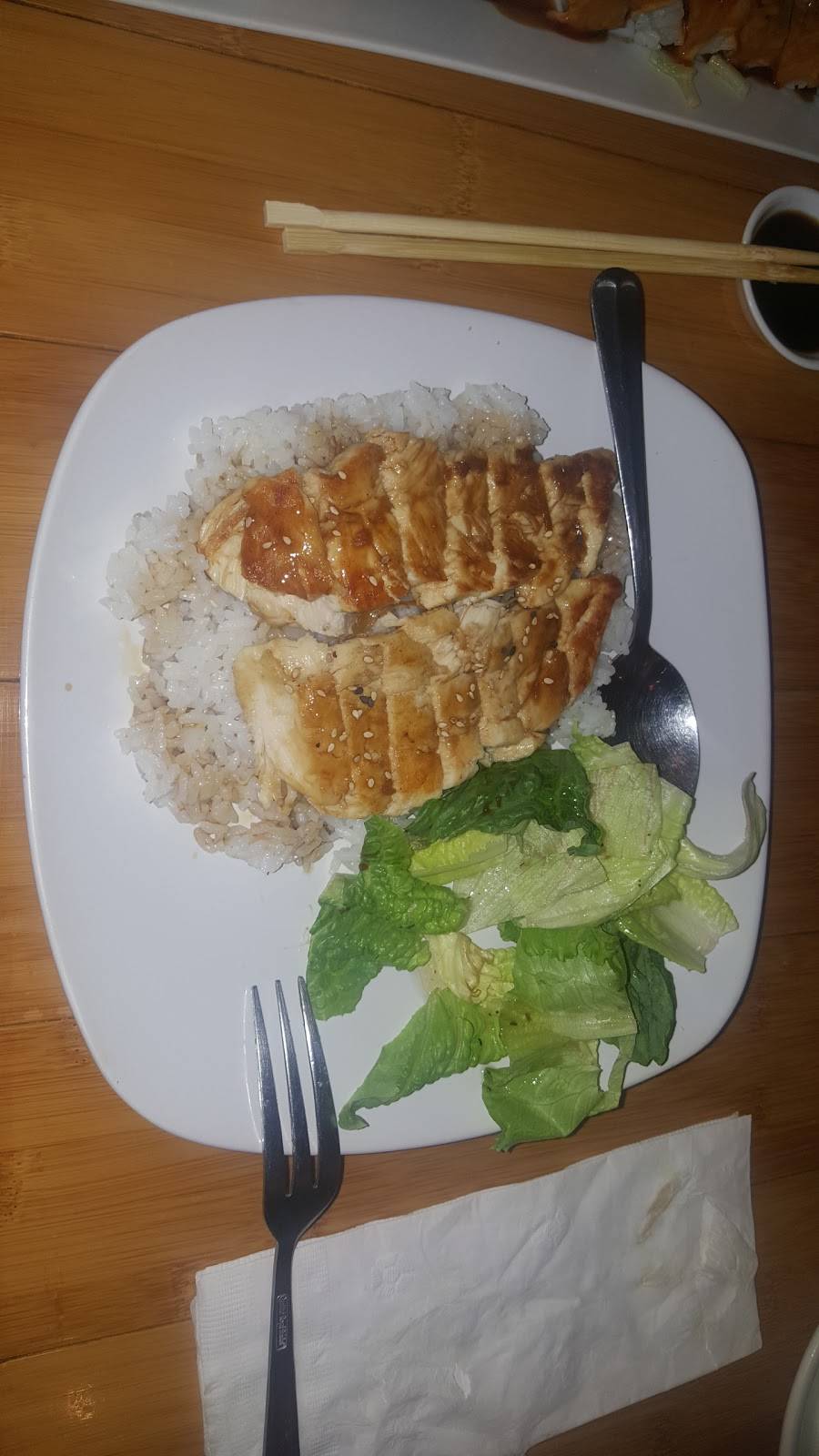 Yindee Restaurant | meal delivery | 1824 W Addison St, Chicago, IL 60613, USA | 7735254040 OR +1 773-525-4040