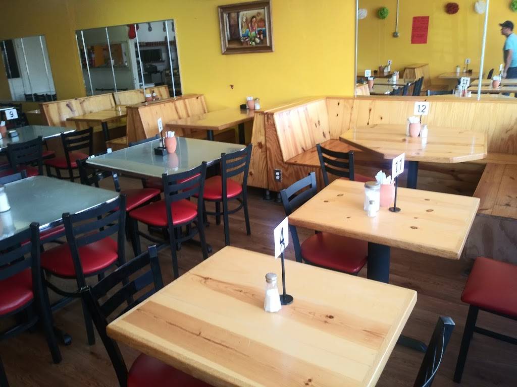 Birrieria estilo Jalisco | restaurant | 13327 Nacogdoches Rd, San Antonio, TX 78217, USA | 2105292491 OR +1 210-529-2491