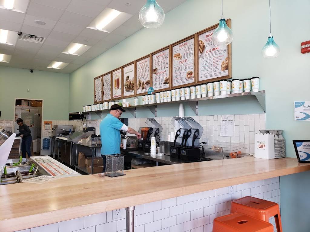 Tropical Smoothie Cafe | restaurant | 169 W Chocolate Ave, Hershey, PA 17033, USA | 7172981566 OR +1 717-298-1566