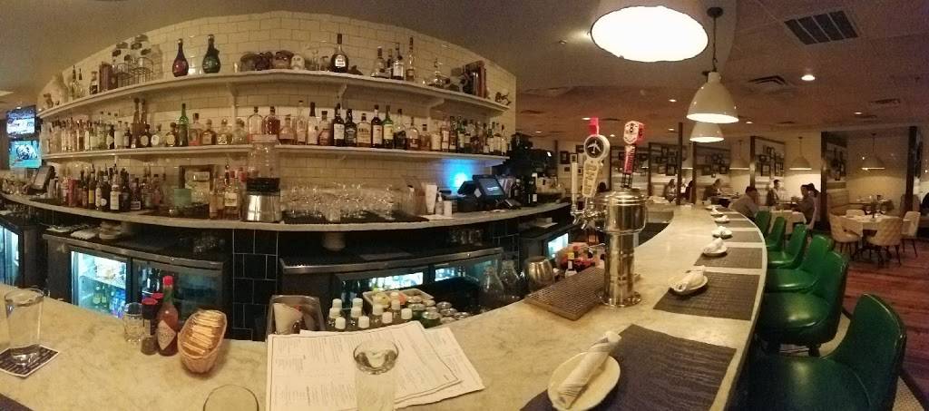 Liberty Kitchen & Oysterette | restaurant | 4224 San Felipe St, Houston, TX 77027, USA | 7136221010 OR +1 713-622-1010