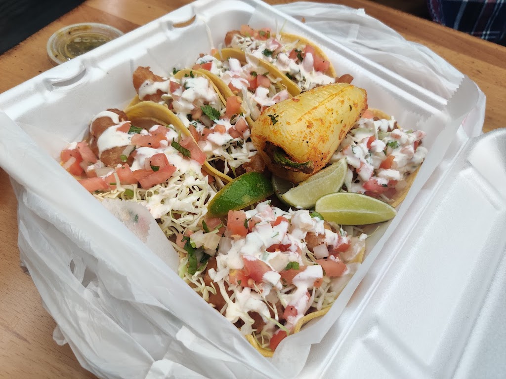 Miches De La Baja | restaurant | 1242 University Ave Suite 5, Riverside, CA 92507, USA | 9517425633 OR +1 951-742-5633