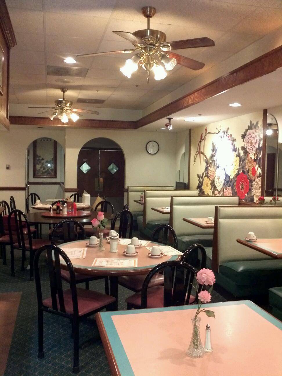 Henry Yees Kitchen | restaurant | 1822 E Belvidere Rd, Grayslake, IL 60030, USA | 8472238338 OR +1 847-223-8338