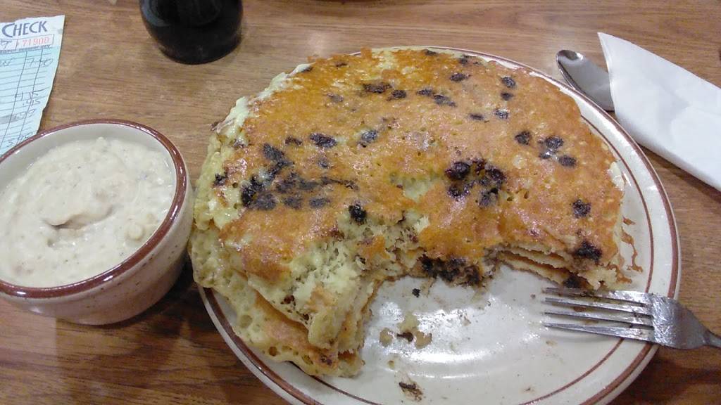 Tee Jayes Country Place | restaurant | 1195 N 21st St, Newark, OH 43055, USA | 7403663501 OR +1 740-366-3501