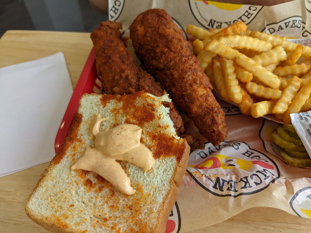 Daves Hot Chicken | restaurant | 14622 Ventura Blvd Unit 102, Sherman Oaks, CA 91403, USA | 8189064077 OR +1 818-906-4077