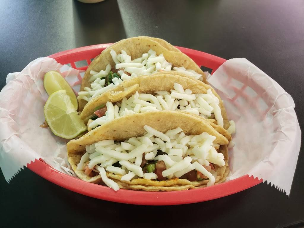 Taqueria Los Hermanos | restaurant | 2404, 322 S Cherry St, Hartford City, IN 47348, USA | 7654992013 OR +1 765-499-2013