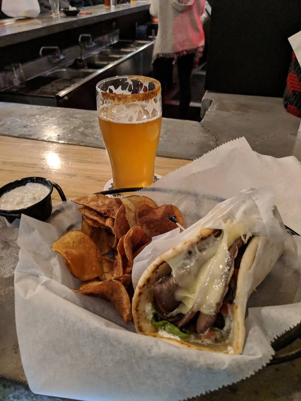 Restoration Brew Worx | restaurant | 25 N Sandusky St, Delaware, OH 43015, USA | 7409907120 OR +1 740-990-7120