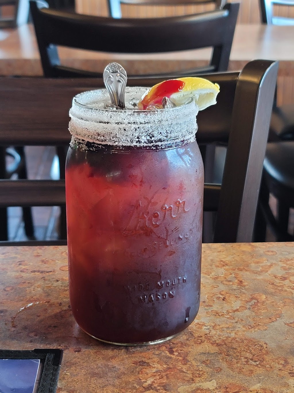 Huckleberrys Breakfast & Lunch | restaurant | 151 N Walnut Rd, Turlock, CA 95380, USA | 2096649711 OR +1 209-664-9711