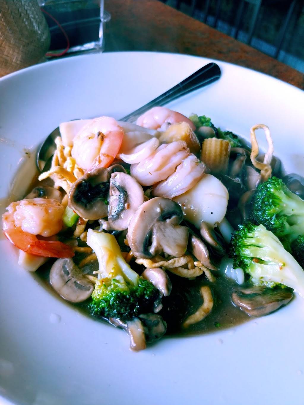 Numprik Thai Lao | restaurant | 214 S Main St, Monroe, OH 45050, USA | 5133607709 OR +1 513-360-7709