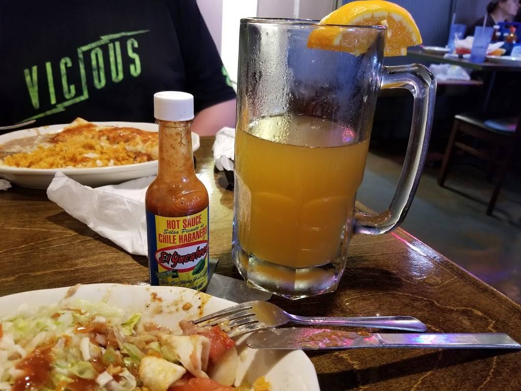 Cinco De Mayo | restaurant | 124 Capulet Dr #109, St. Augustine, FL 32092, USA | 9044847162 OR +1 904-484-7162