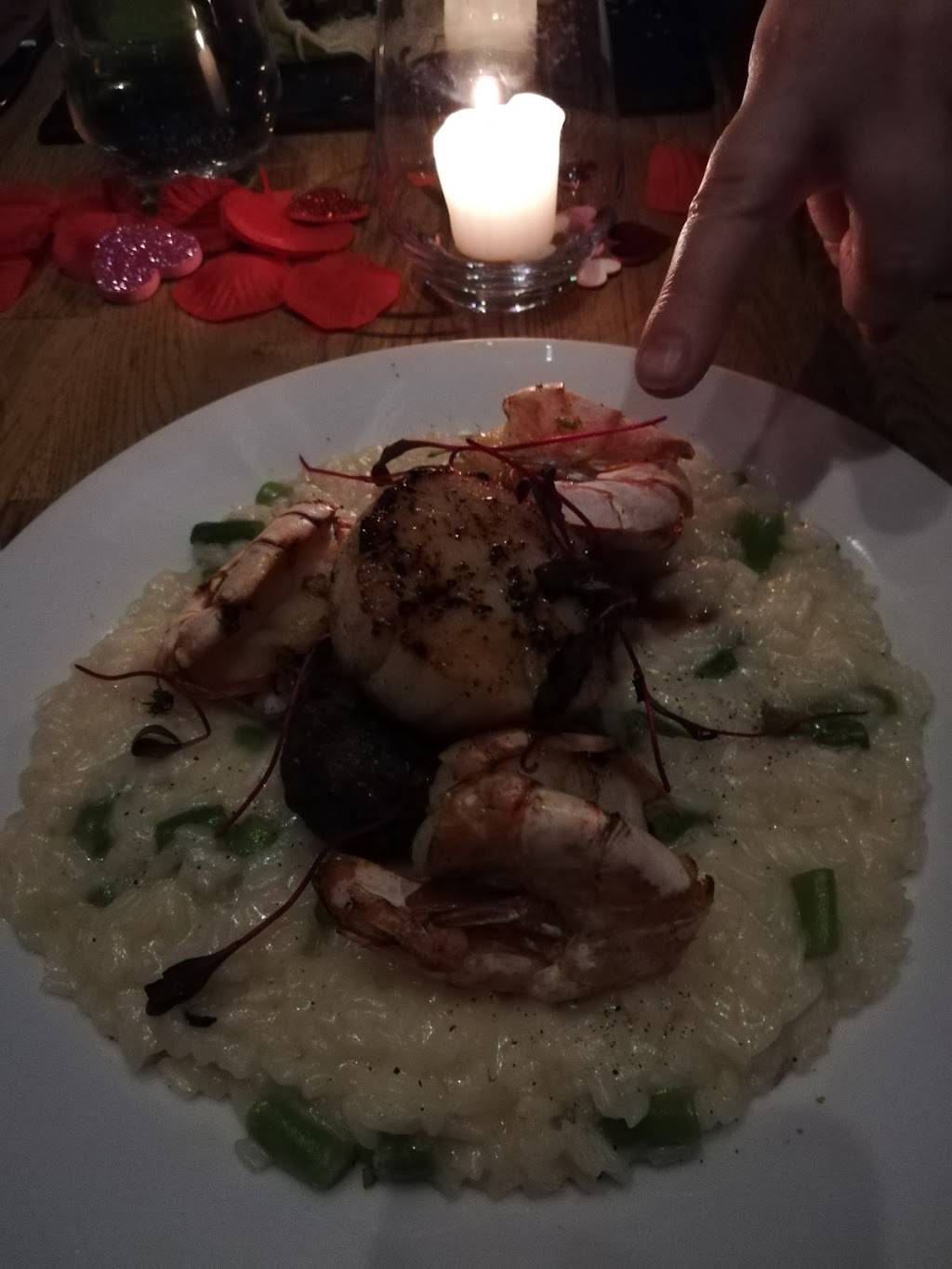 Bistro Fernand | restaurant | 2 Place du Marché, Beauharnois, QC J6N 2S1, Canada | 4503953939 OR +1 450-395-3939