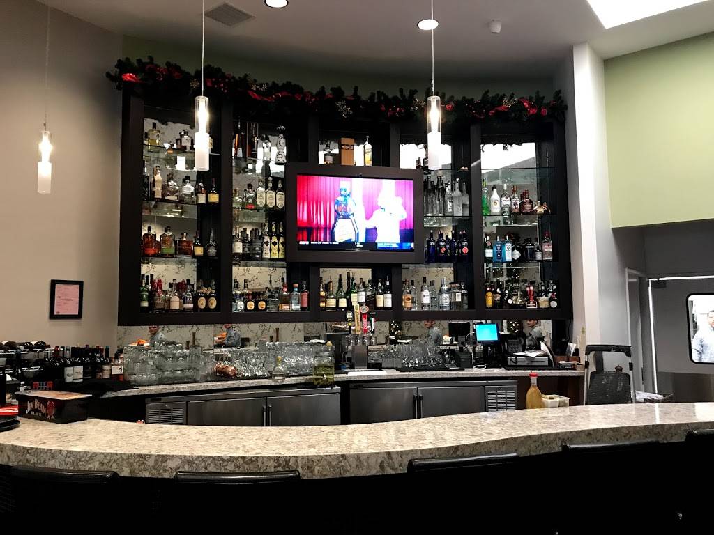 Ravello Bar & Grill | restaurant | 6746 Greenleaf Ave, Whittier, CA 90601, USA | 5629458723 OR +1 562-945-8723