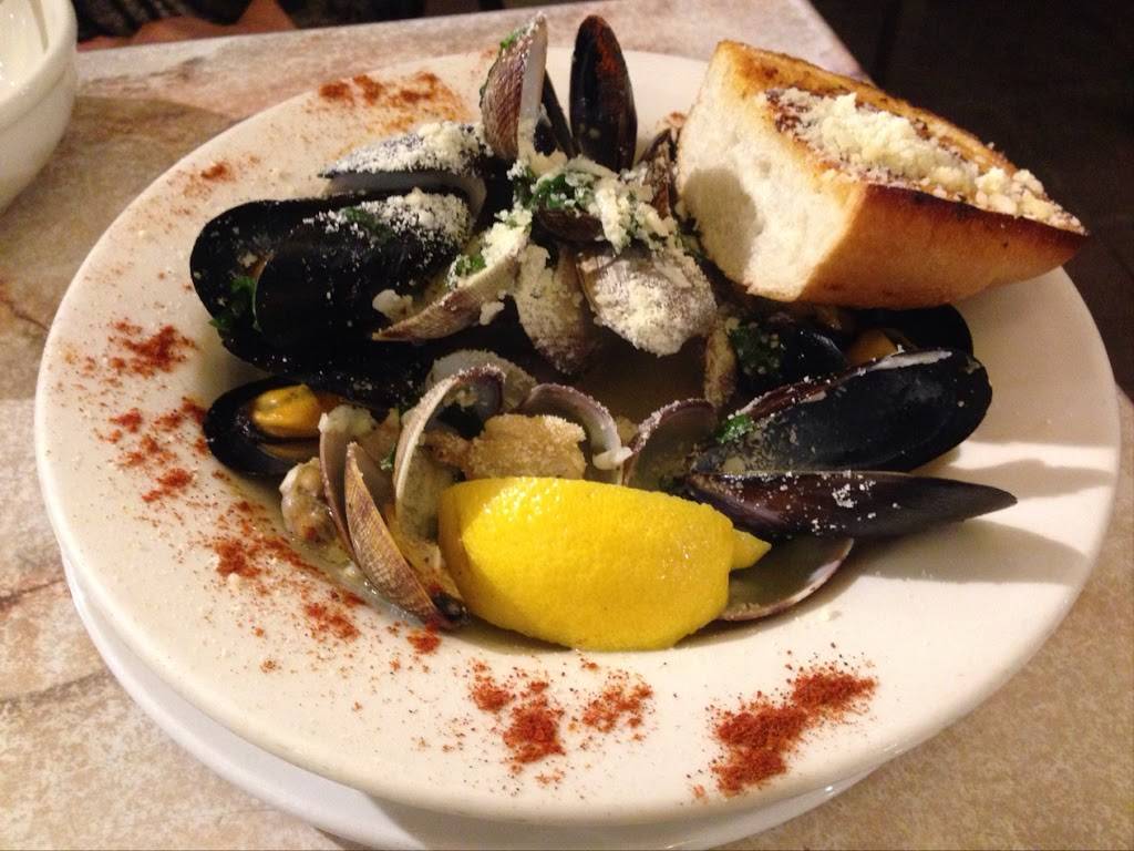 Downtown Joes | restaurant | 902 Main St, Napa, CA 94559, USA | 7072582337 OR +1 707-258-2337