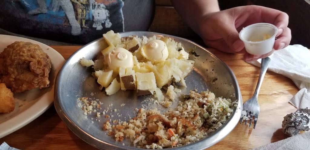 Top O The River | restaurant | 7004 Val Monte Dr, Guntersville, AL 35976, USA | 2565824567 OR +1 256-582-4567